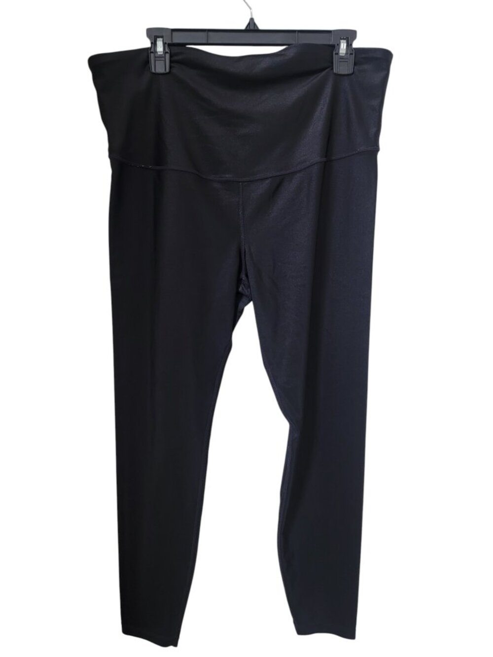 GapFit Maternity Size L Black Leggings/Yoga Pants